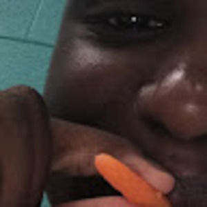 Meet your Posher, Emmanuel